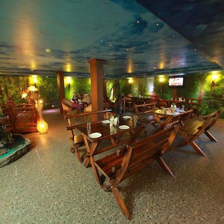 Hotel Sea Pearl Kollam Bagian luar foto
