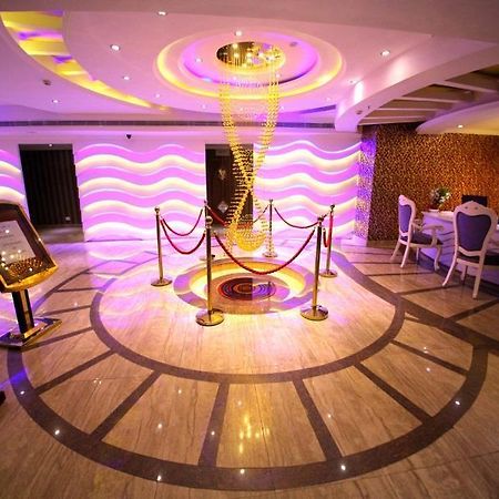 Hotel Sea Pearl Kollam Bagian luar foto